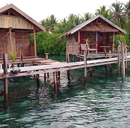 Mawar Homestay Besir Exterior foto